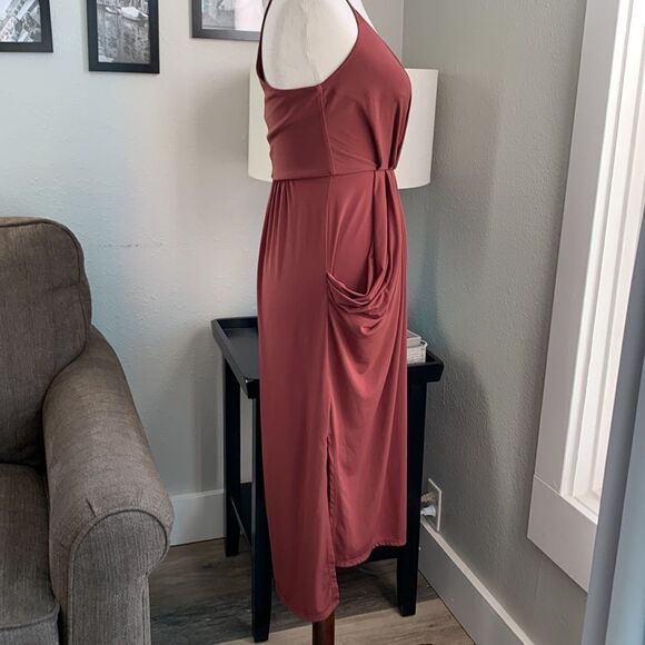 BCBGeneration draped midi dress halter top style sz xs NWOT - Picture 4 of 14